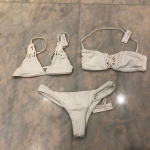 Frankie’s Bikini 2 tops 1 bottom